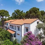 Cuore Di Milka * Veli Lošinj
