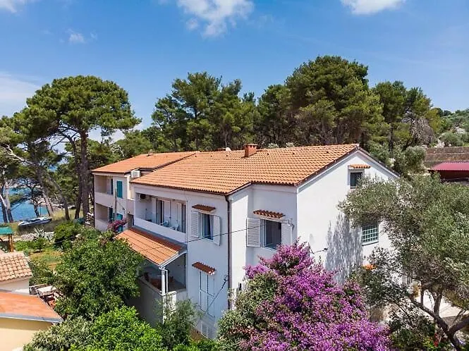 Cuore Di Milka * Veli Lošinj